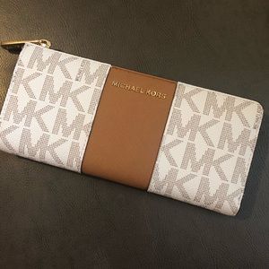 NWT Wallet
